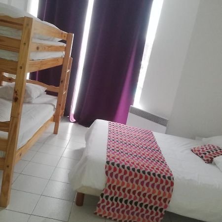 Hotel La Cle Saint-André-de-Sangonis エクステリア 写真