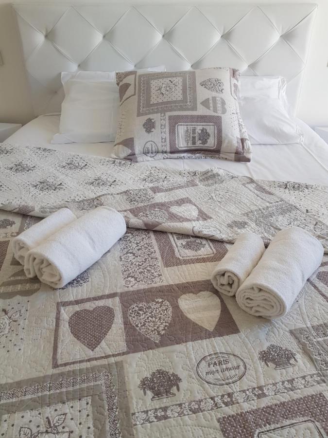 Hotel La Cle Saint-André-de-Sangonis エクステリア 写真