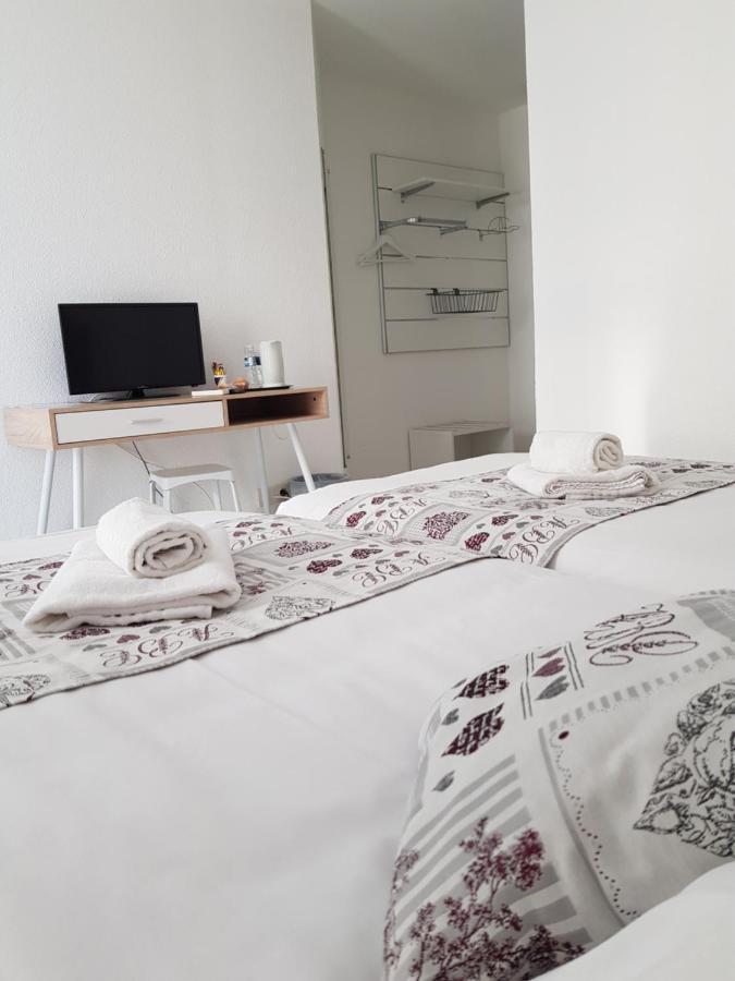 Hotel La Cle Saint-André-de-Sangonis エクステリア 写真